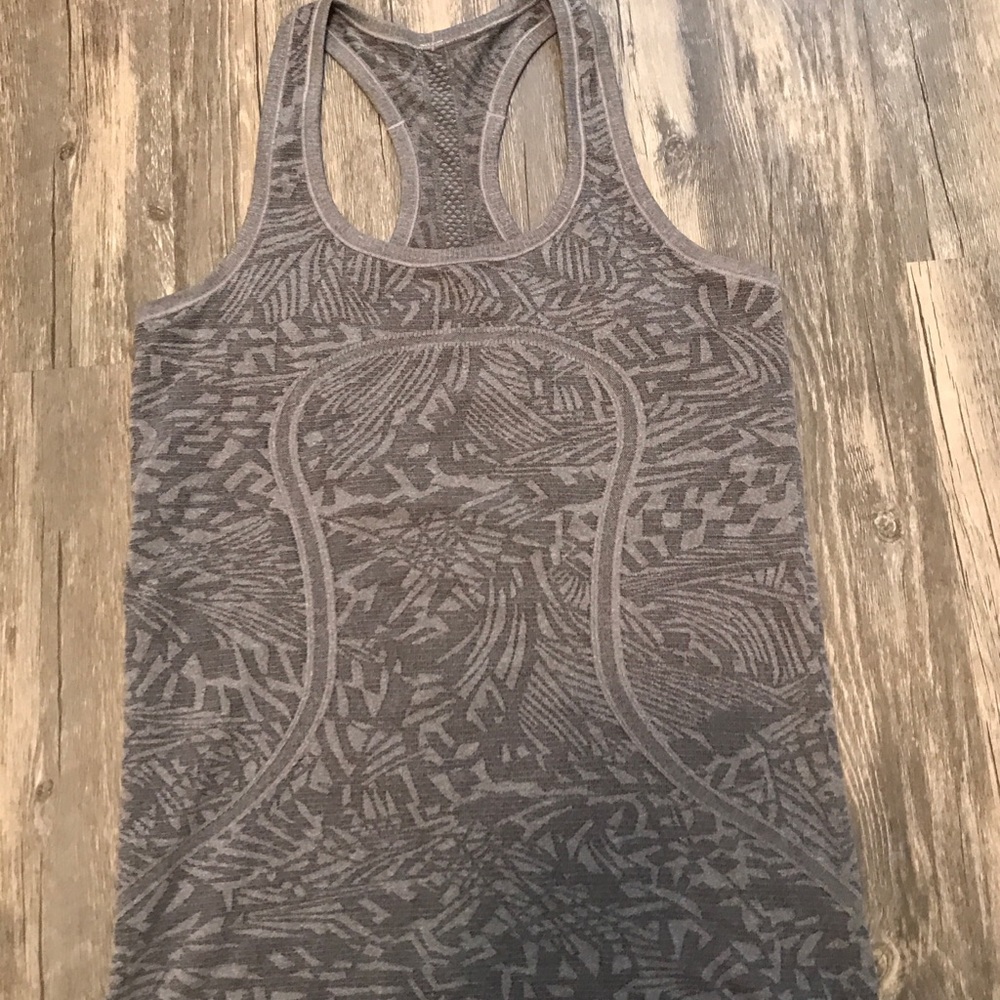 Lululemon swiftly tech tank